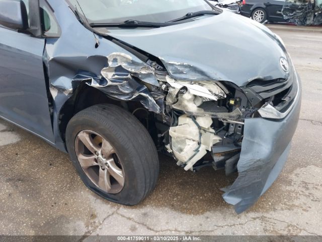 5TDKK3DC0ES481977 Toyota Sienna Le V6 8 Passenger