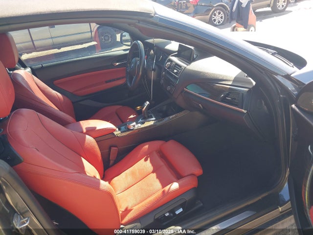 WBA2L1C38HV666353 BMW M240i