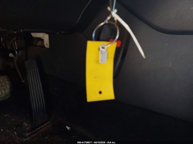 JTMW1RFV7KD041106 Toyota Rav4 Xle