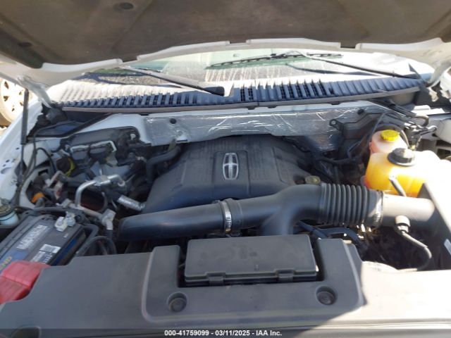 5LMJJ2JT8GEL02941 Lincoln Navigator Select