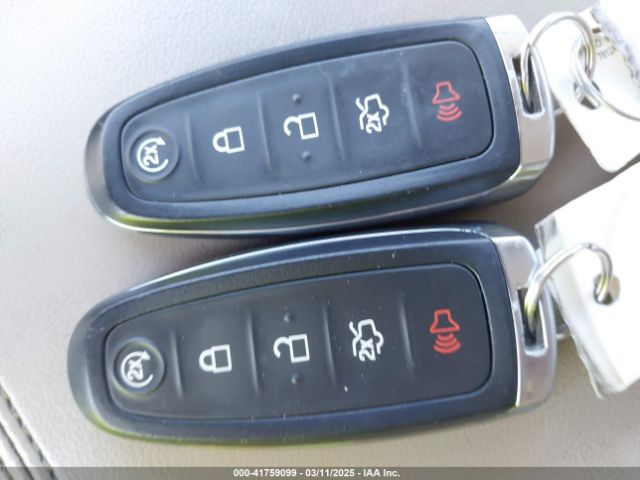5LMJJ2JT8GEL02941 Lincoln Navigator Select
