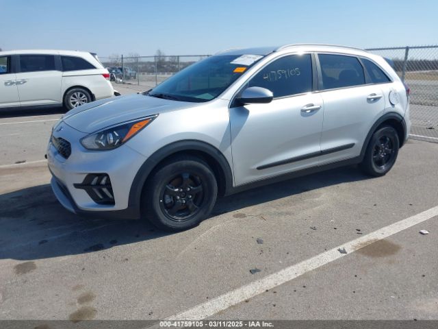KNDCB3LC4L5361091 KIA NIRO LX