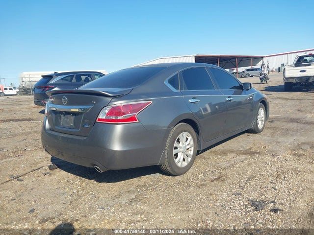 Nissan Altima 2.5 S 2014 1N4AL3AP7EC296302 Image 4