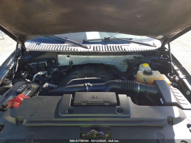 1FMJU1JT0HEA70048 Ford Expedition Xlt
