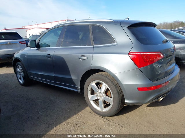 2012 AUDI Q5 WA1DKAFP0CA022868 Photo 2