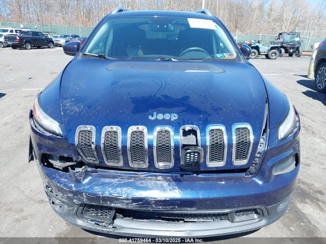 1C4PJMCS5EW248412 Jeep Cherokee Latitude