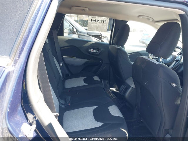 1C4PJMCS5EW248412 Jeep Cherokee Latitude