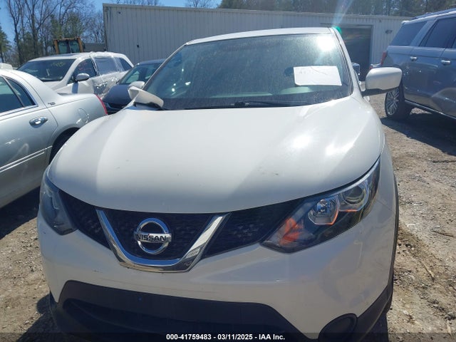 JN1BJ1CP8HW032128 Nissan Rogue Sport S