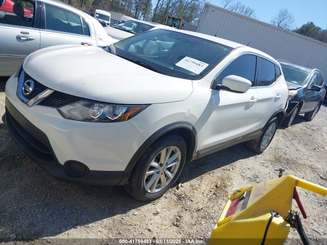JN1BJ1CP8HW032128 Nissan Rogue Sport S