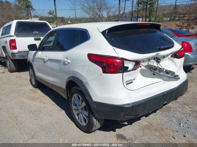 JN1BJ1CP8HW032128 Nissan Rogue Sport S
