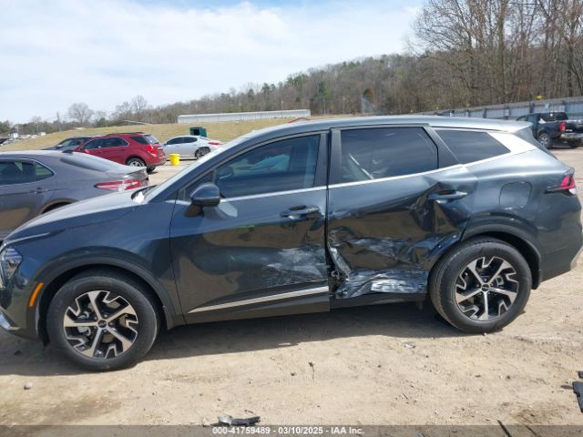 KNDPV3DF1S7353289 KIA Sportage Ex