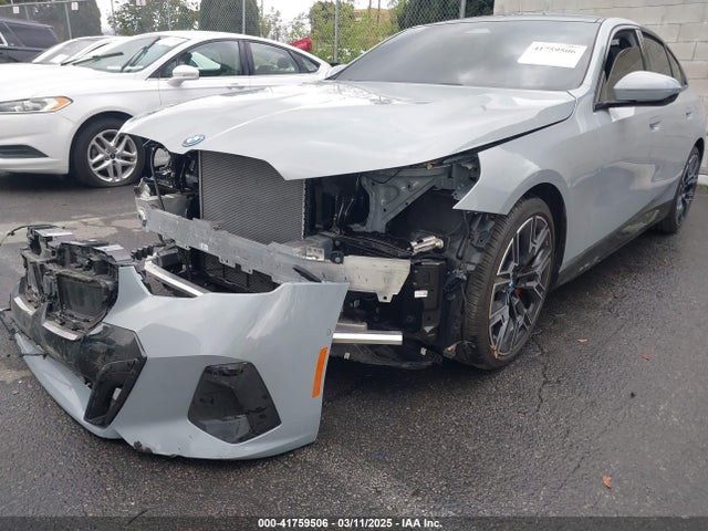 WBY33FK05RCP53702 BMW I5 Edrive40