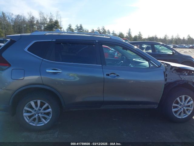 JN8AT2MV6JW300240 Nissan ROGUE SV