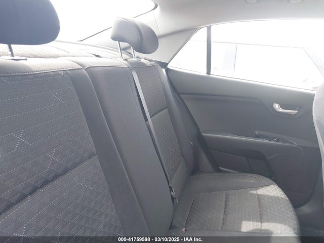 3KPA24AD4LE295817 KIA RIO S