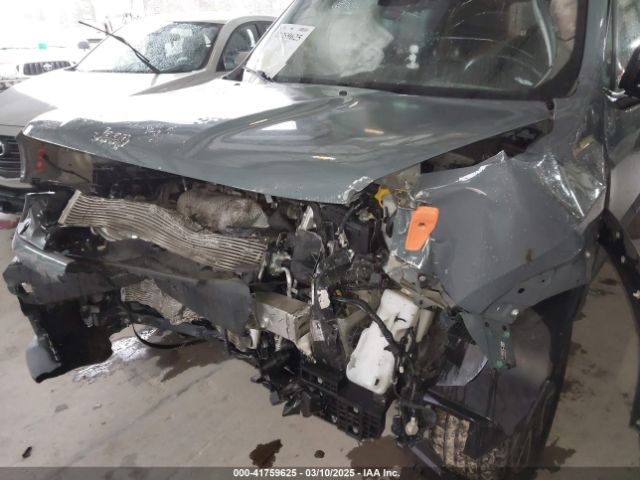 ZACCJBBB4JPH17324 Jeep Renegade Latitude 4x4