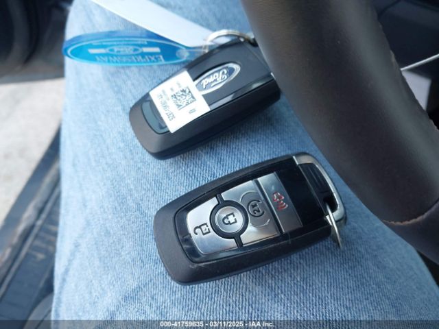 3FTTW8JA1SRA16101 Ford Maverick Xlt