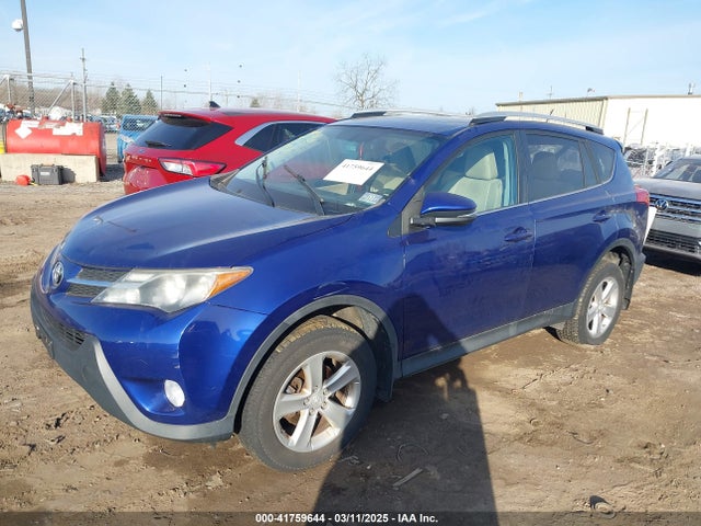 Toyota Rav4 Xle 2014 2T3RFREV8EW223047 Image 2