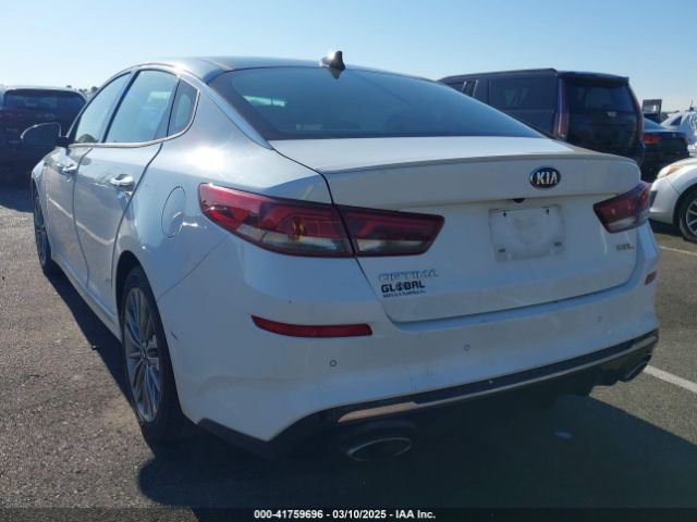 2019 KIA OPTIMA 5XXGV4L26KG303256 Photo 2