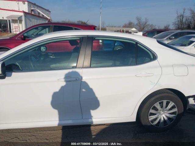 4T1C31AK8NU589613 Toyota Camry Le Hybrid