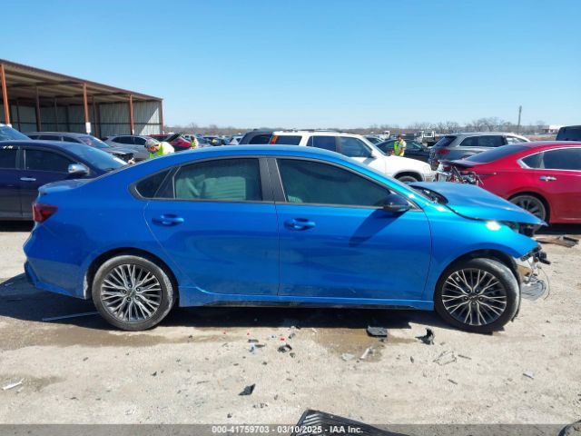 3KPF54AD0PE661582 KIA Forte Gt-line