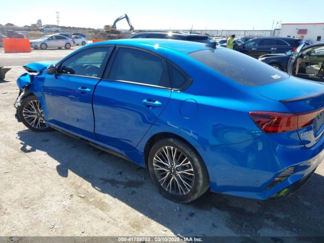 3KPF54AD0PE661582 KIA Forte Gt-line