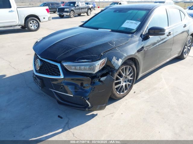 19UUB1F32JA003708 Acura TLX