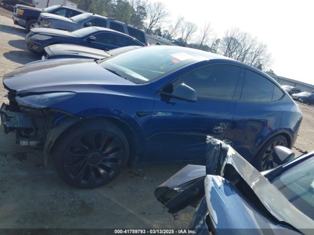 7SAYGDEF7NF497076 Tesla Model Y Performance Dual Motor All-wheel Drive