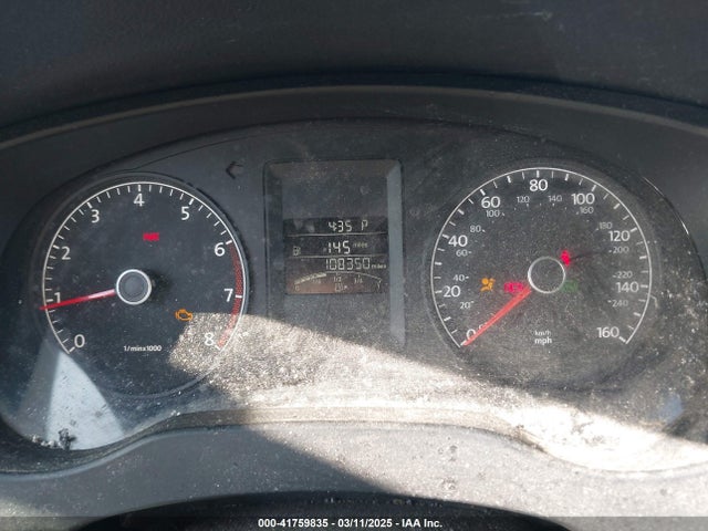 2013 Volkswagen Jetta 2.0l S მანქანა იყიდება აუქციონზე, vin: 3VW2K7AJ8DM281449, აუქციონის ნომერი: 41759835