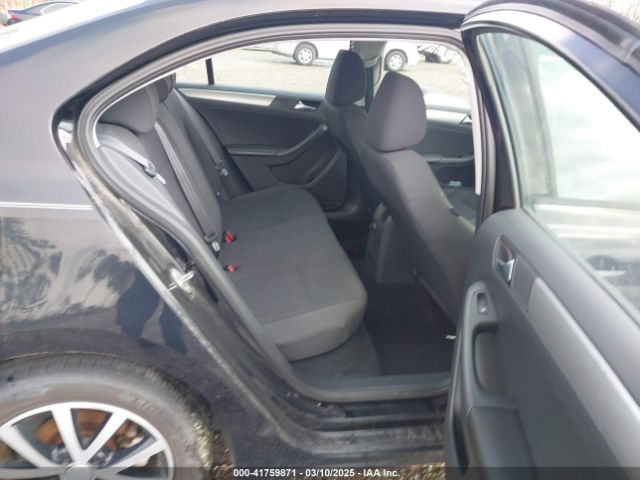 3VWD67AJ3GM382352 Volkswagen Jetta 1.4t Se