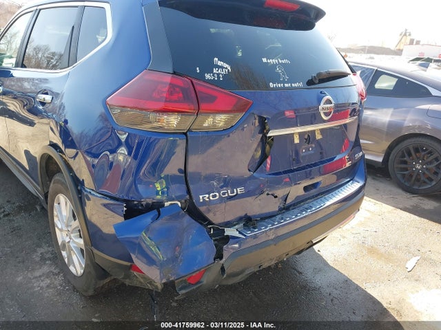 Nissan ROGUE SV 2018 5N1AT2MV2JC776705 Image 6
