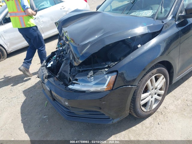 3VW2B7AJ0HM211210 Volkswagen Jetta 1.4t S