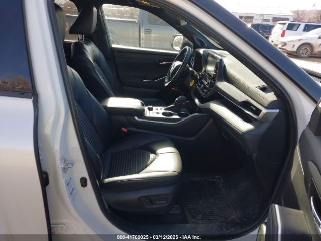 5TDJZRBH1NS223427 Toyota Highlander Xse