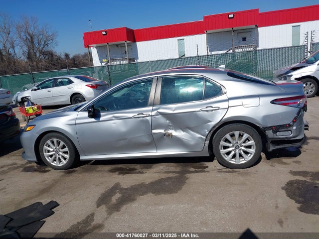 4T1B11HK2KU210382 Toyota CAMRY LE