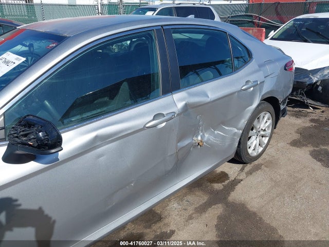 4T1B11HK2KU210382 Toyota CAMRY LE