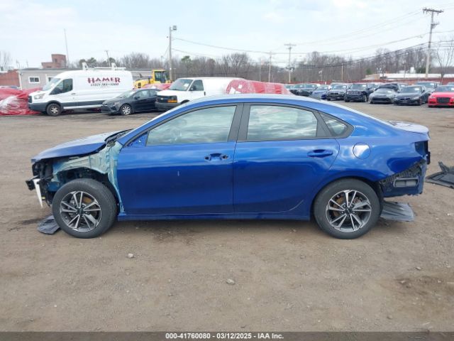 3KPF24AD1PE602579 KIA Forte Lxs
