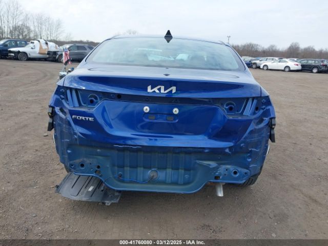3KPF24AD1PE602579 KIA Forte Lxs