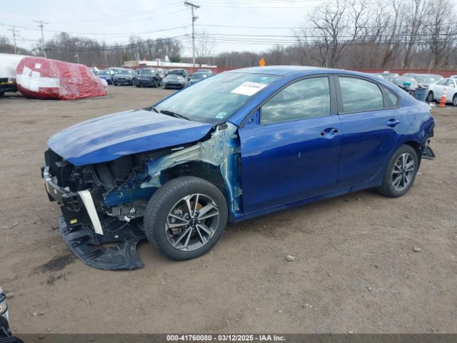 3KPF24AD1PE602579 KIA Forte Lxs