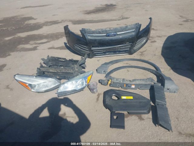 1FMCU9GX9FUC53954 Ford ESCAPE SE