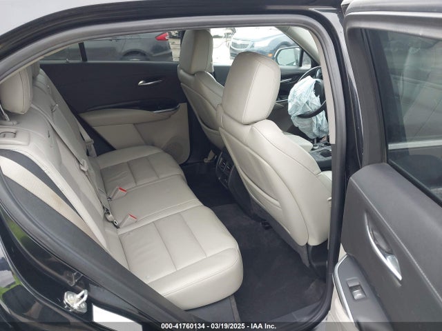 2022 CADILLAC XT4 1GYFZDR46NF100082 Photo 7