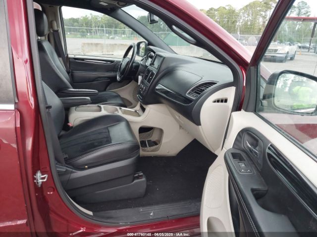 2C4RDGCG3HR714557 Dodge Grand Caravan Sxt