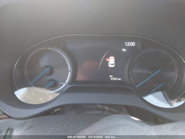 JTEAAAAH3NJ112266 Toyota Venza Xle