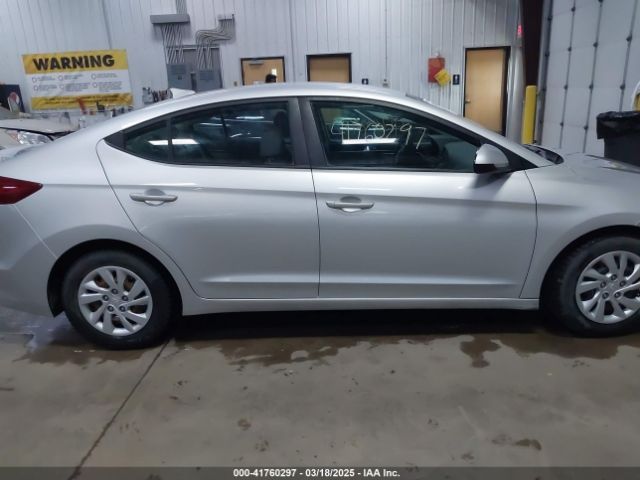 5NPD74LF3HH207811 Hyundai ELANTRA SE
