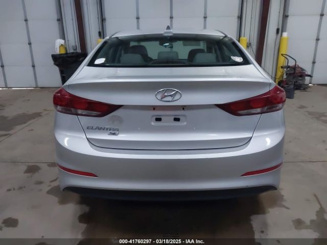 5NPD74LF3HH207811 Hyundai ELANTRA SE