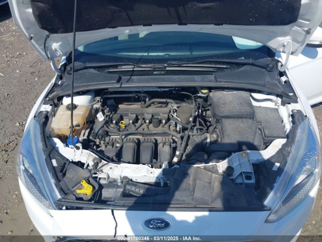 1FADP3K29GL291416 Ford FOCUS SE