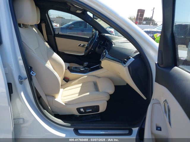 3MW5R1J02L8B31552 BMW 330I