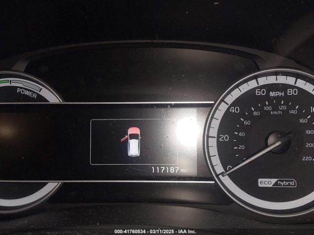 KNDCE3LC3K5216257 KIA Niro Touring