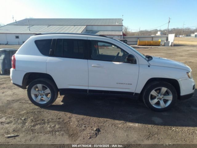 1C4NJCBB7ED508470 Jeep Compass Sport