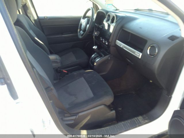 1C4NJCBB7ED508470 Jeep Compass Sport