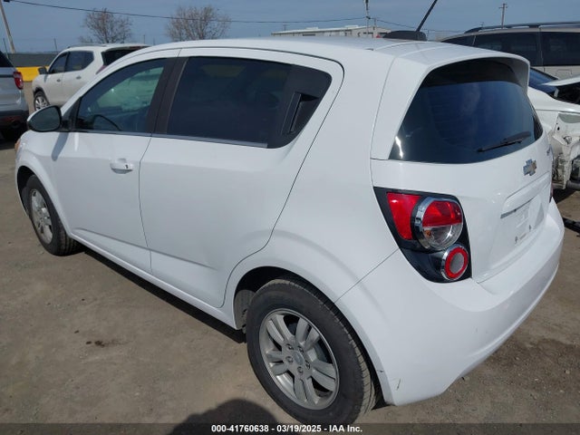 1G1JC6SH6F4166390 Chevrolet Sonic Lt Auto