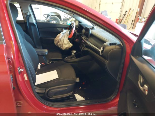 3KPF24AD6ME326248 KIA Forte Lxs